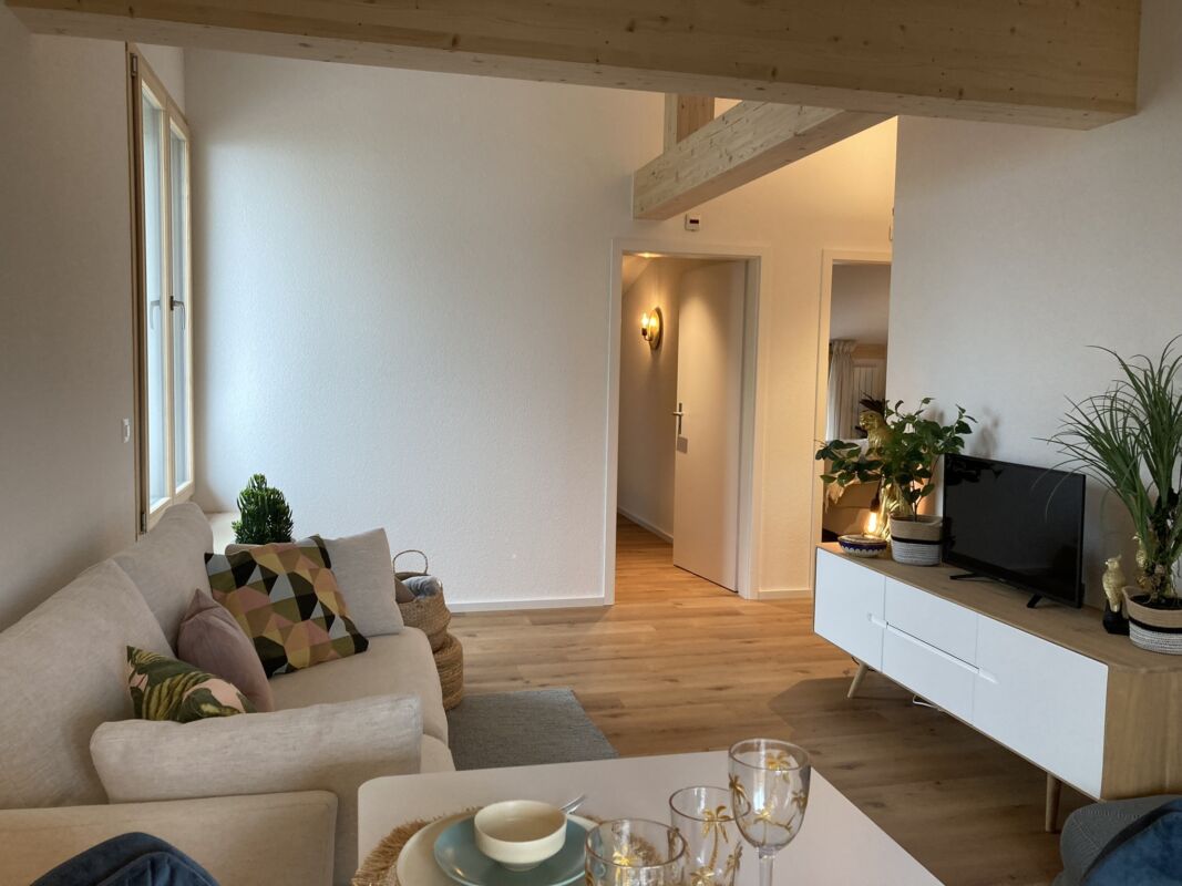 Apartment 201 11