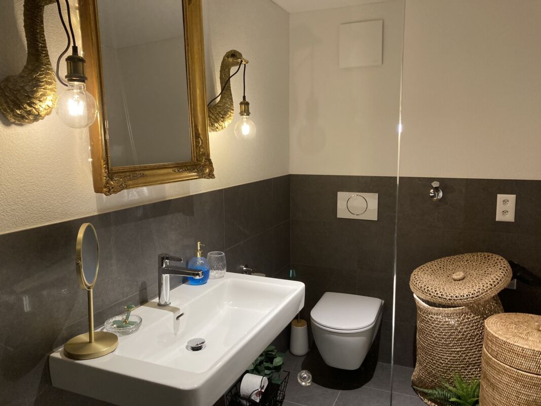 Apartment 201 17
